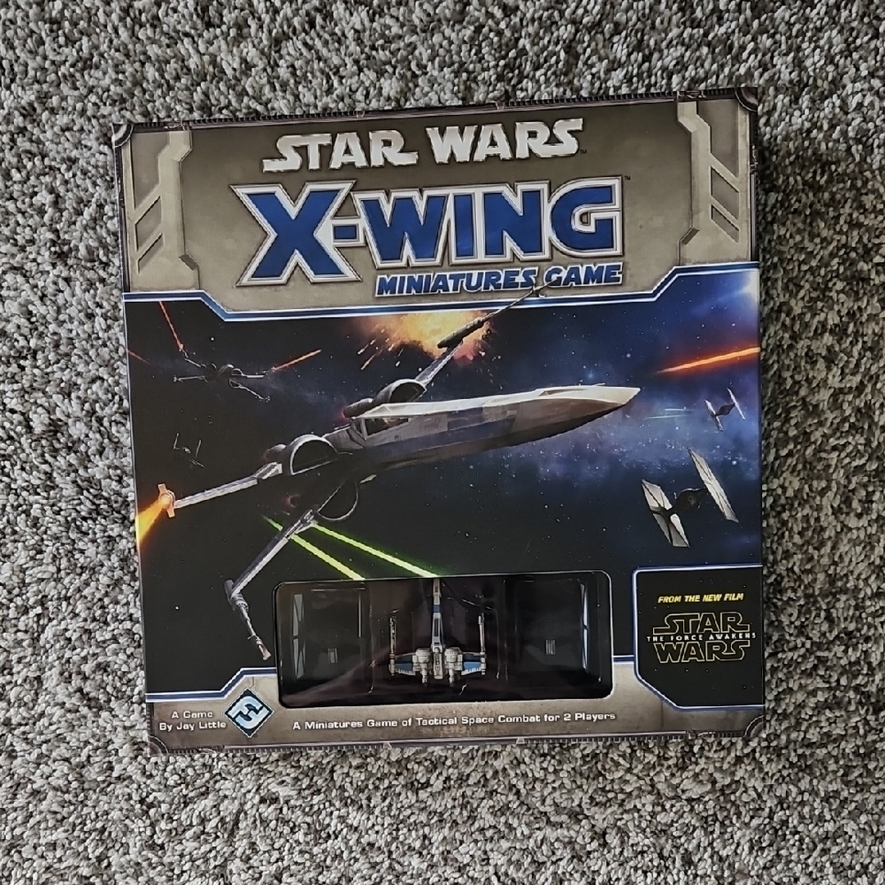 Star Wars X-Wing Miniatures Game - Blue and Gold Box Art